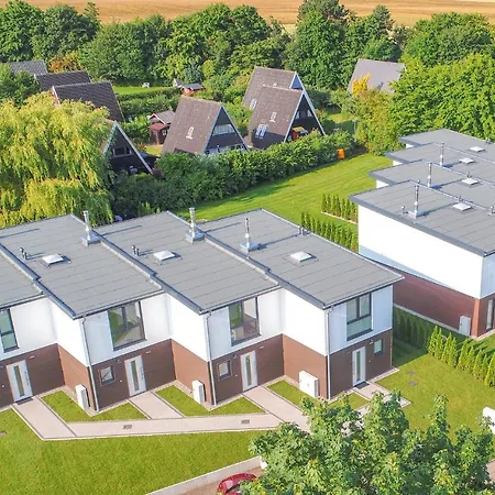 Baltic Village-damp Holiday home *